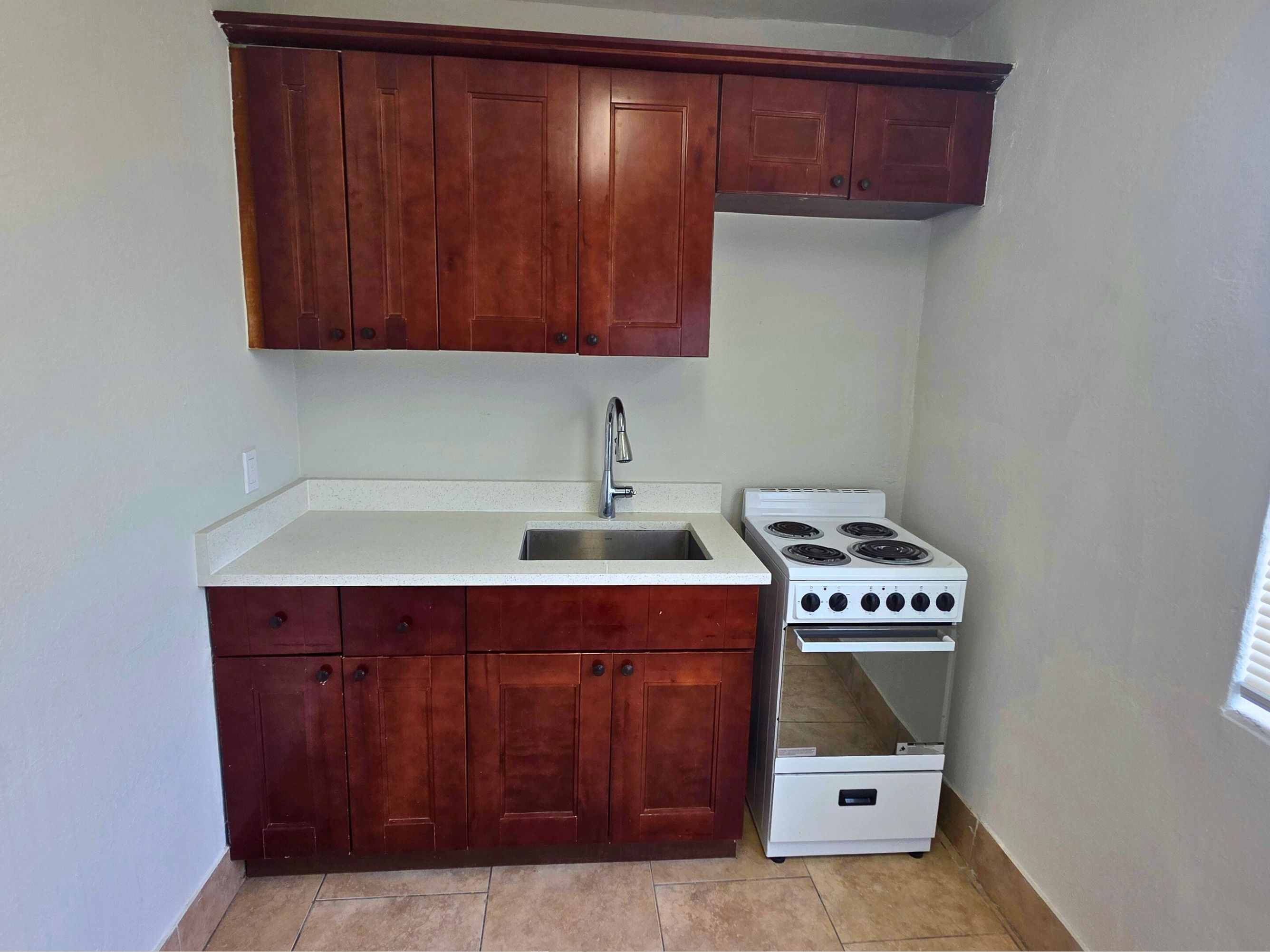 2915 Broadway - 8
