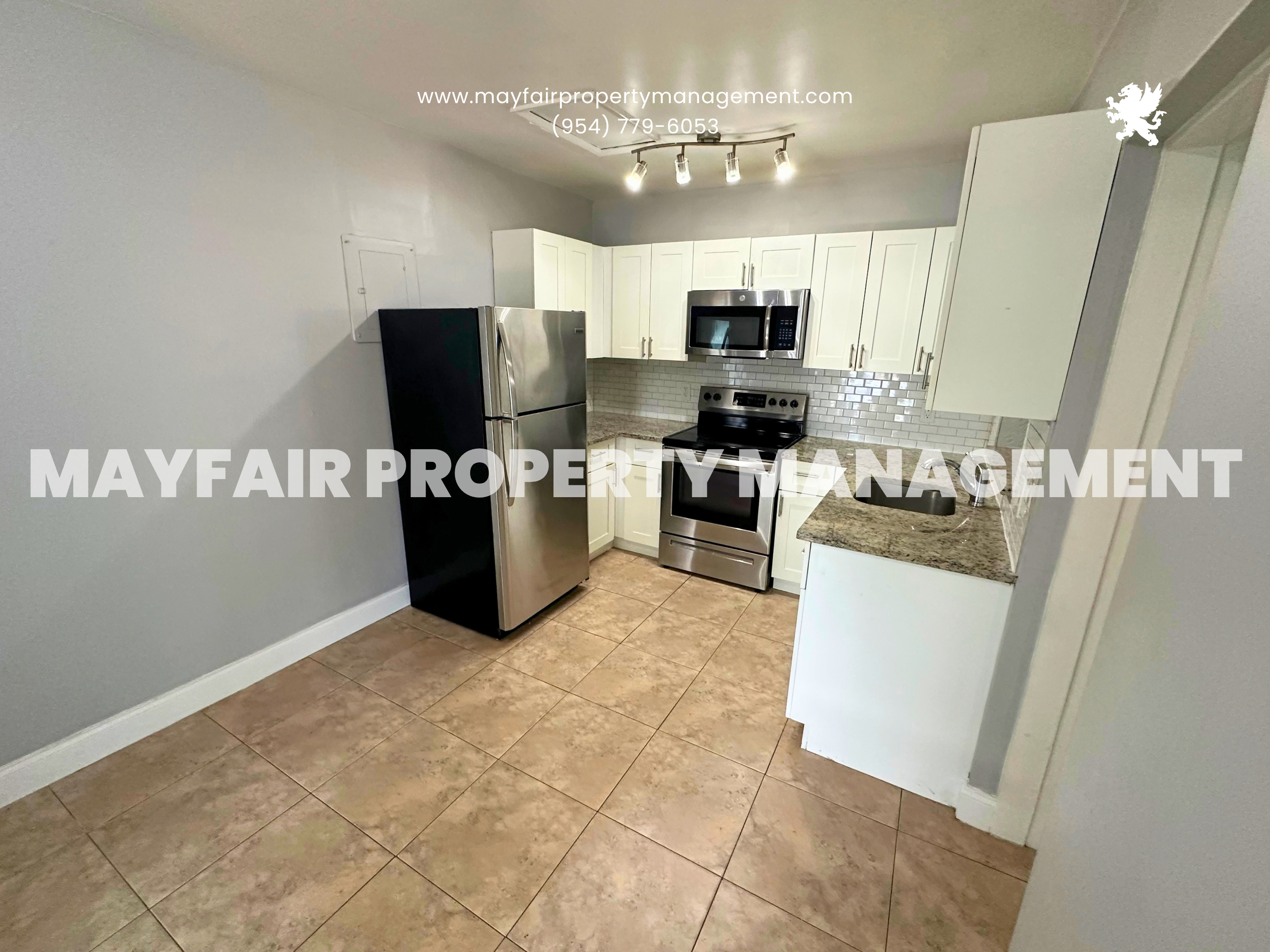 627 NE 8th Avenue - 3