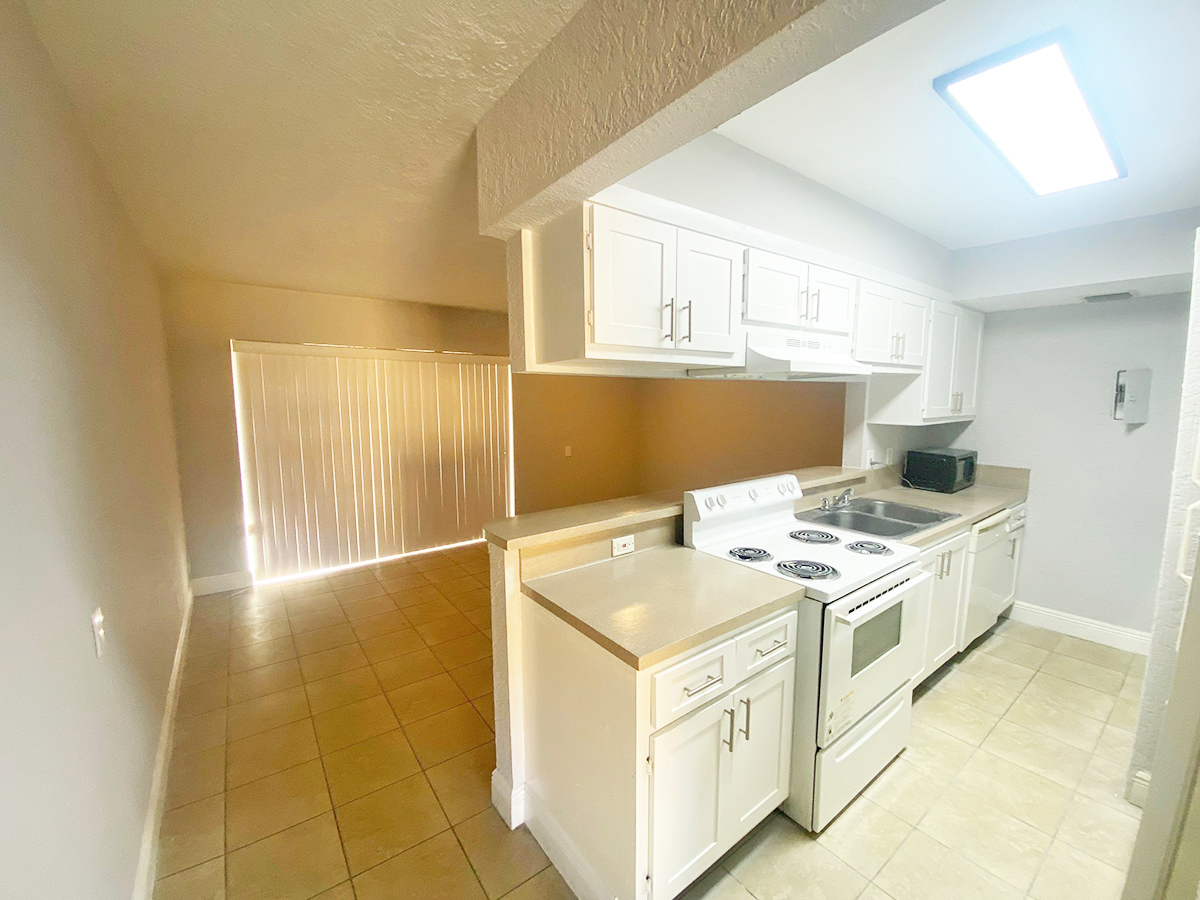 4423 Treehouse Lane (Arbor Keys) - 21G