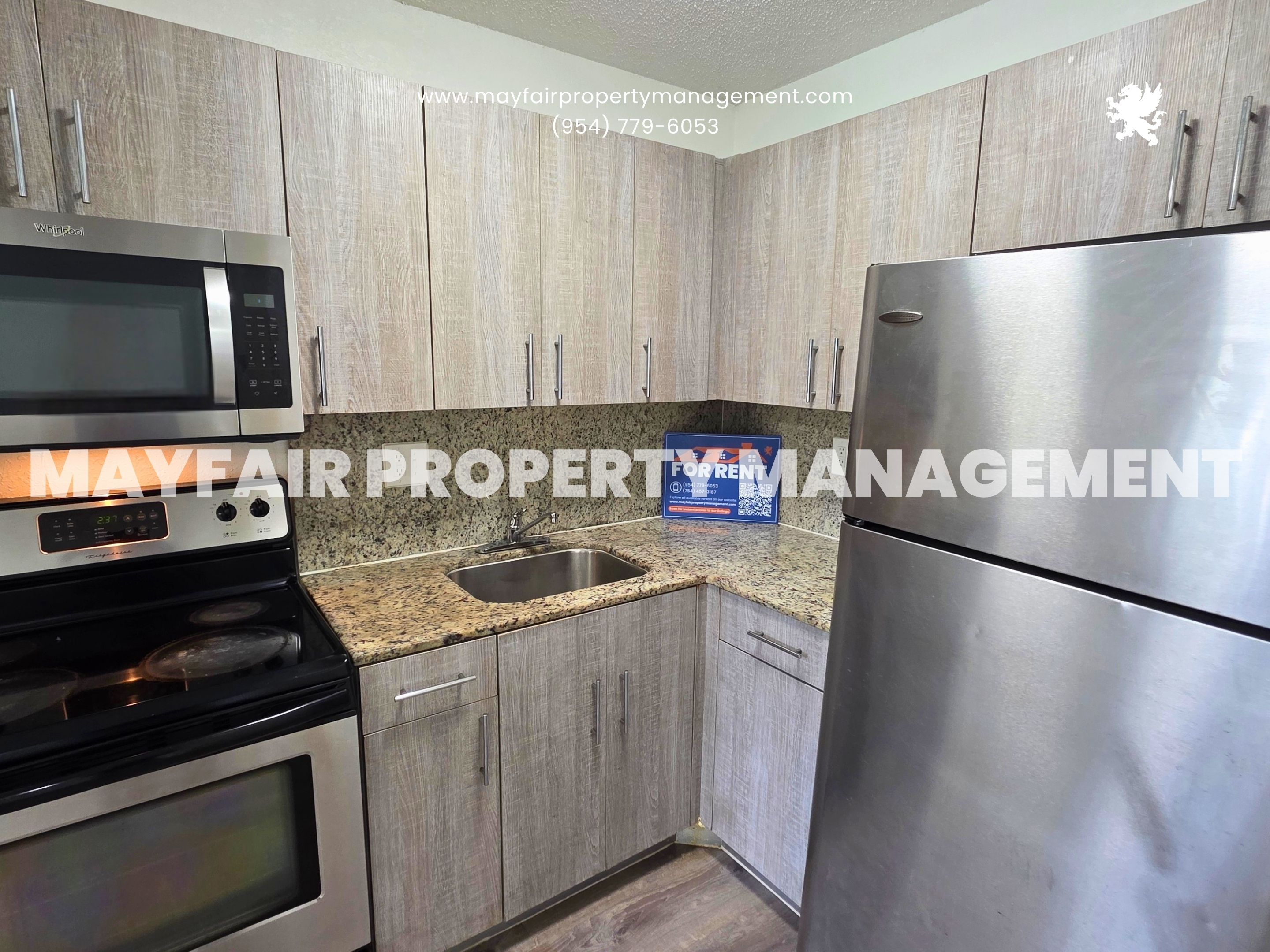 2843 Fillmore Street - F105