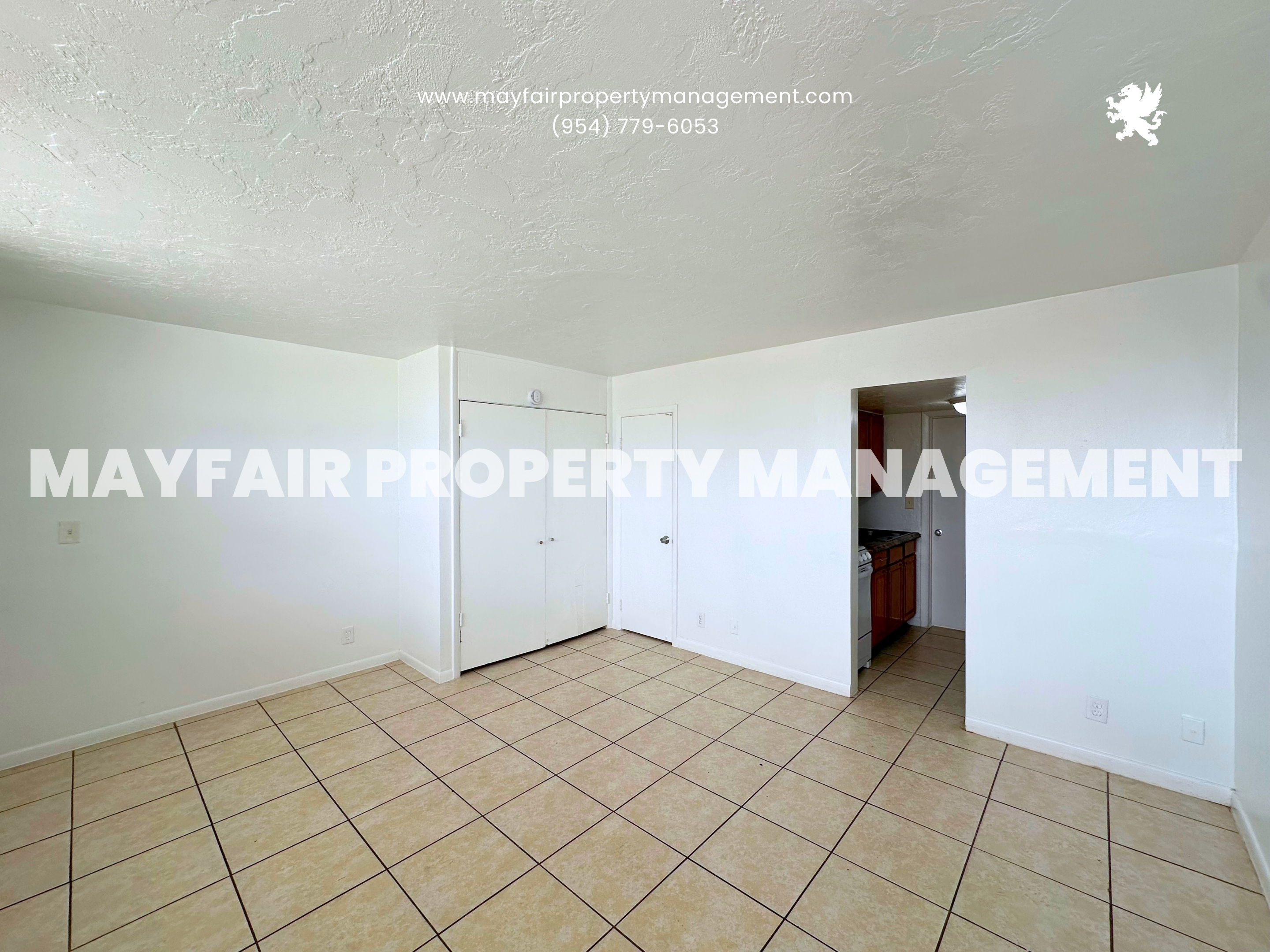 4611 South Congress Avenue - 113