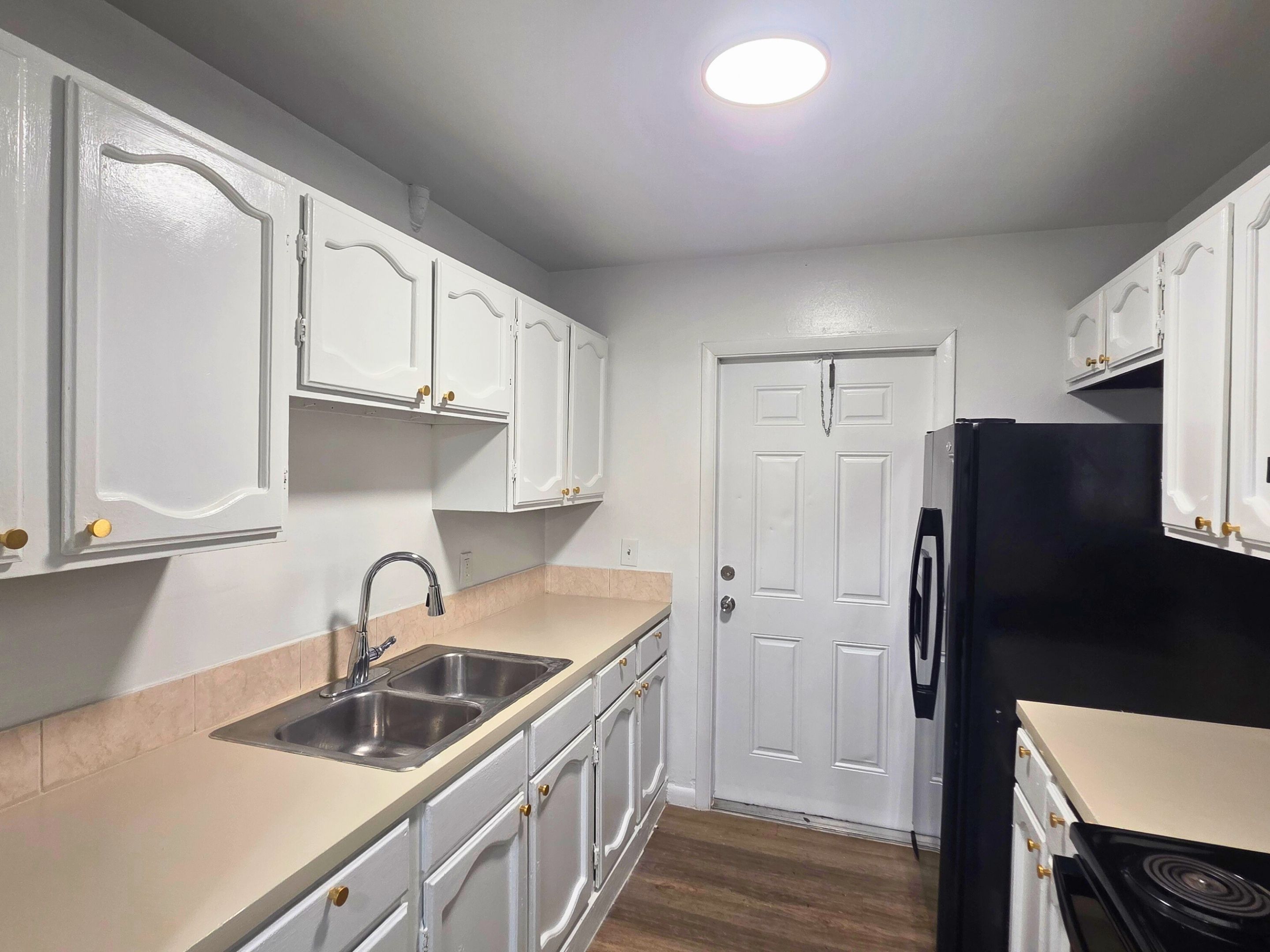 3662 Davis Road - 3666