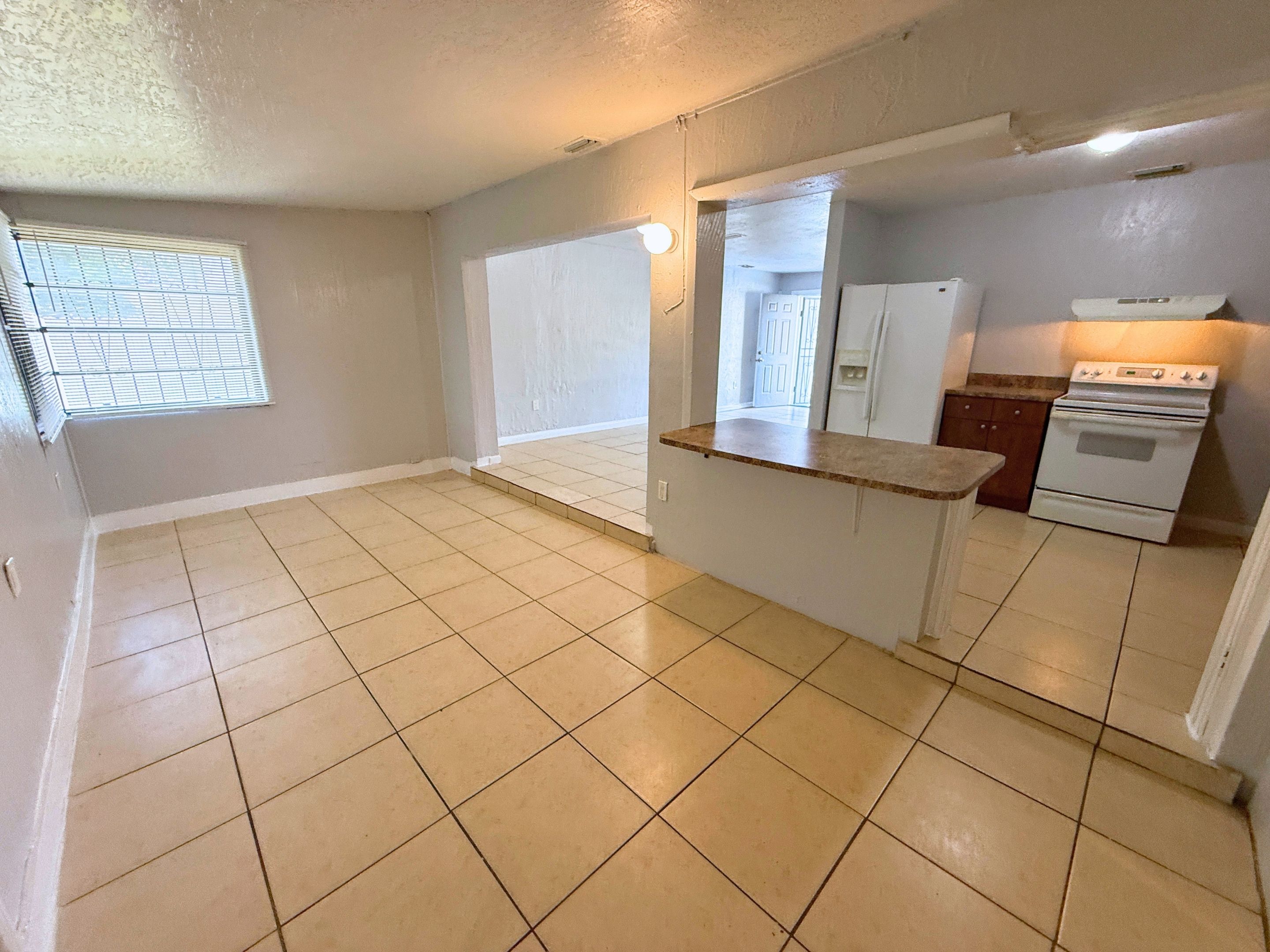 930 Northwest 176th Terrace