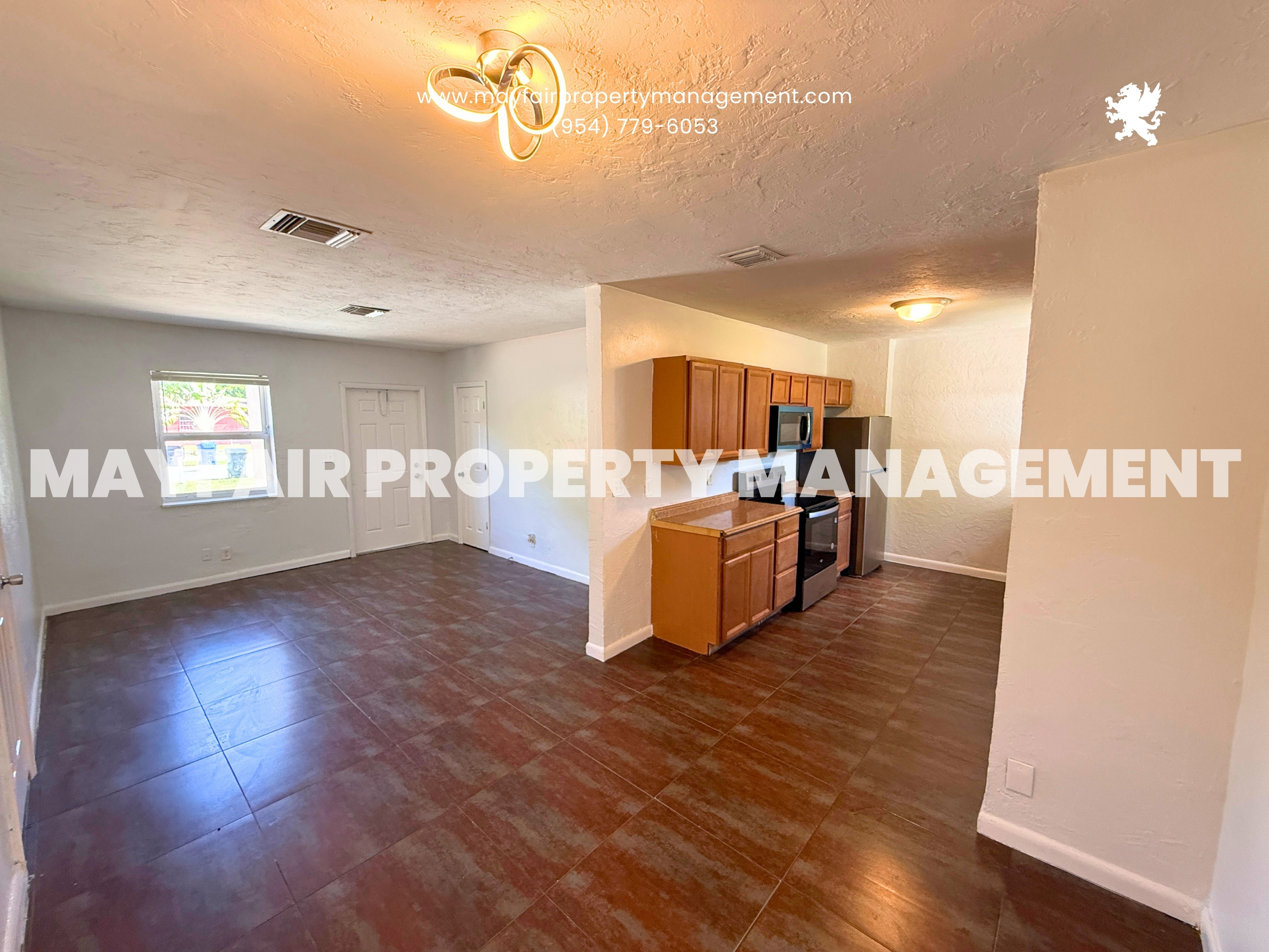 1642 NW 13 Ct