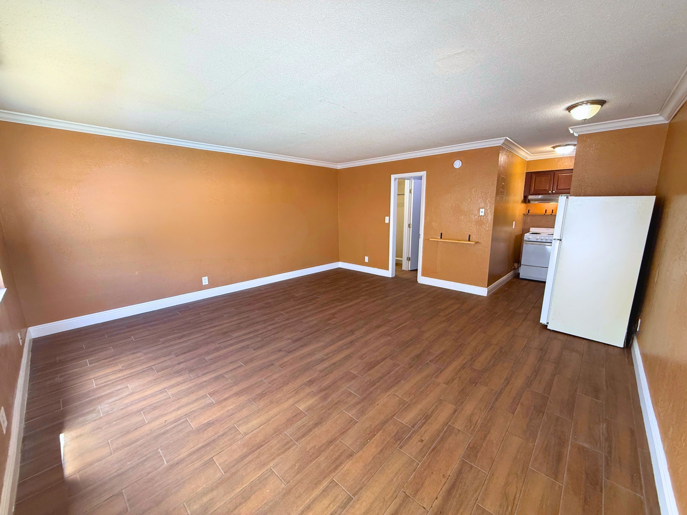 60 Northwest 39th Street - 5