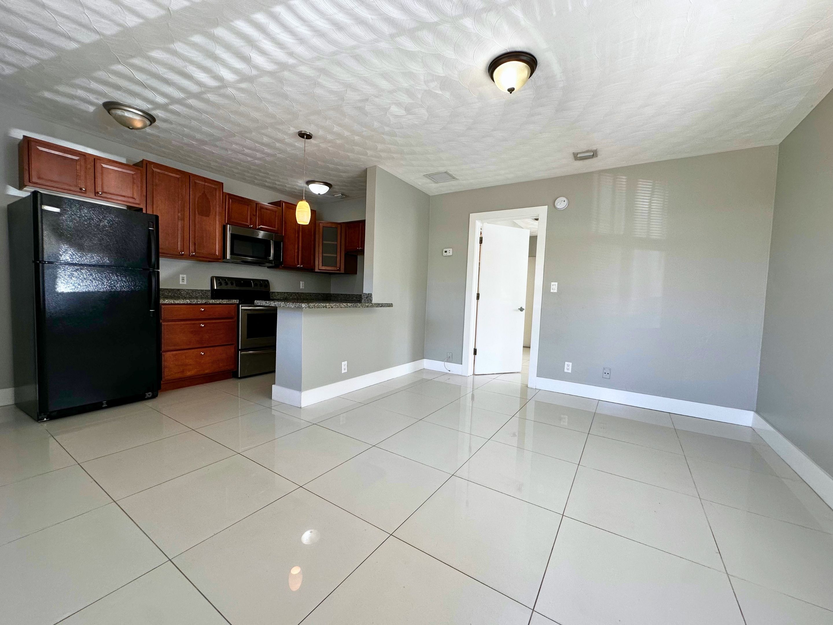 824 Northeast 17th Terrace - 6