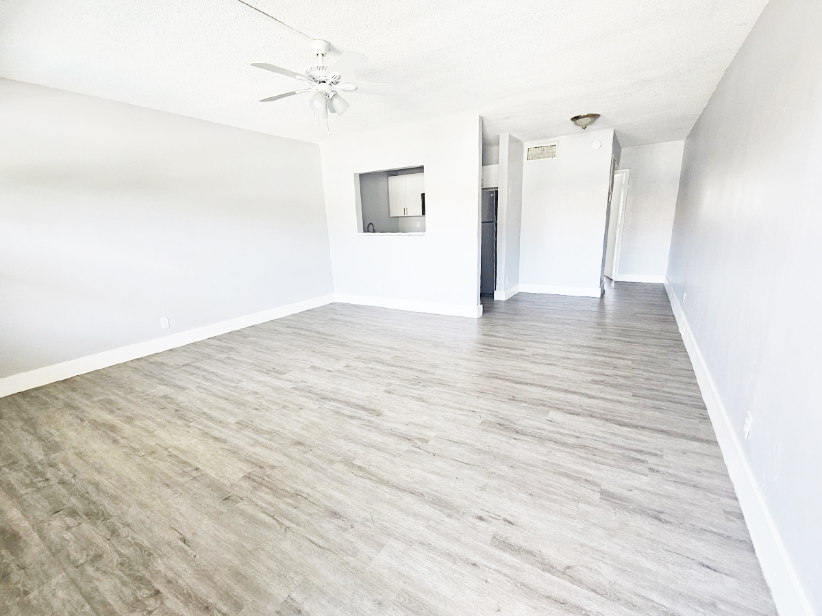 1300 Northeast 3rd Street - 31
