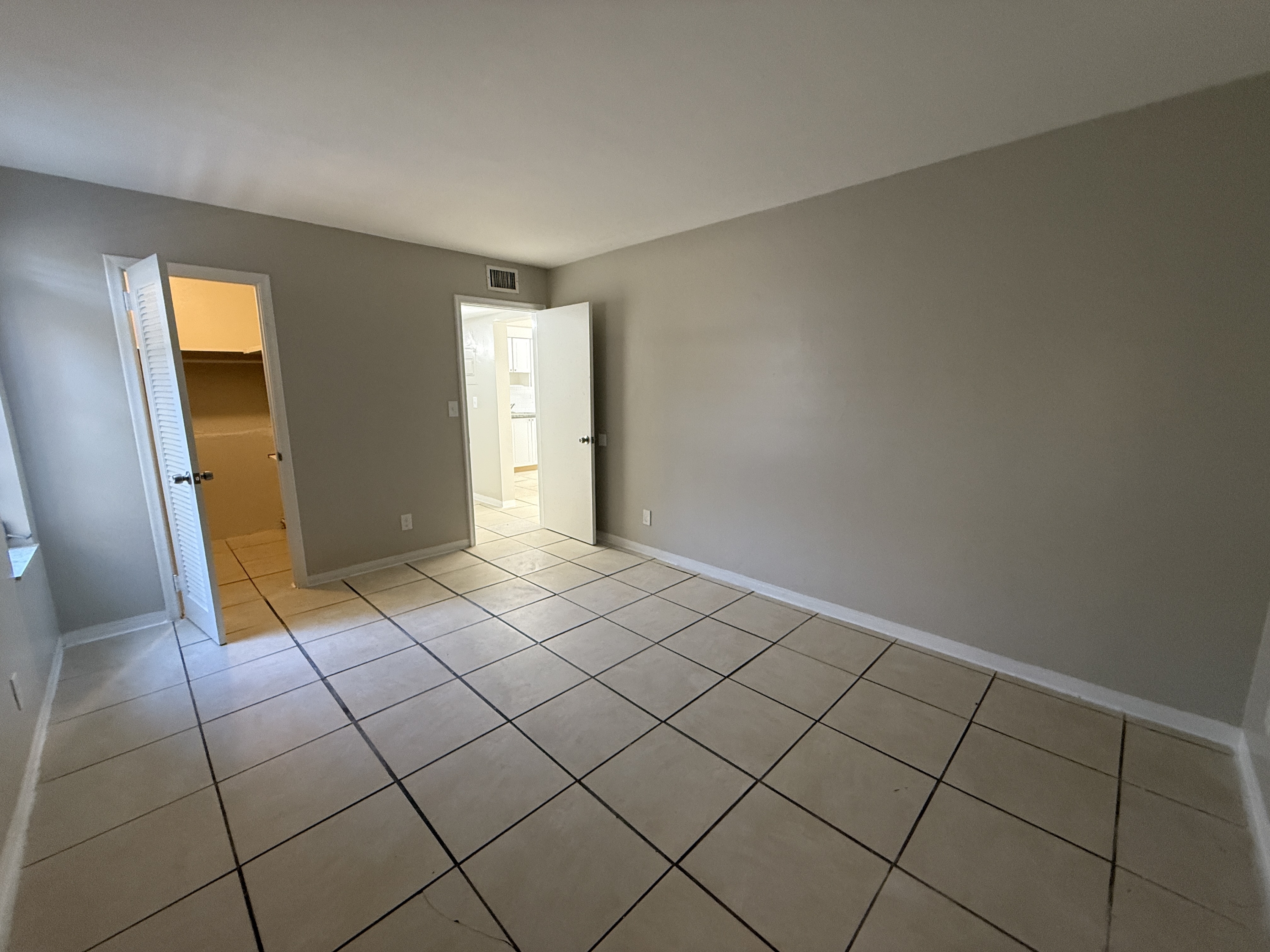 1118 North 15th Avenue - 6