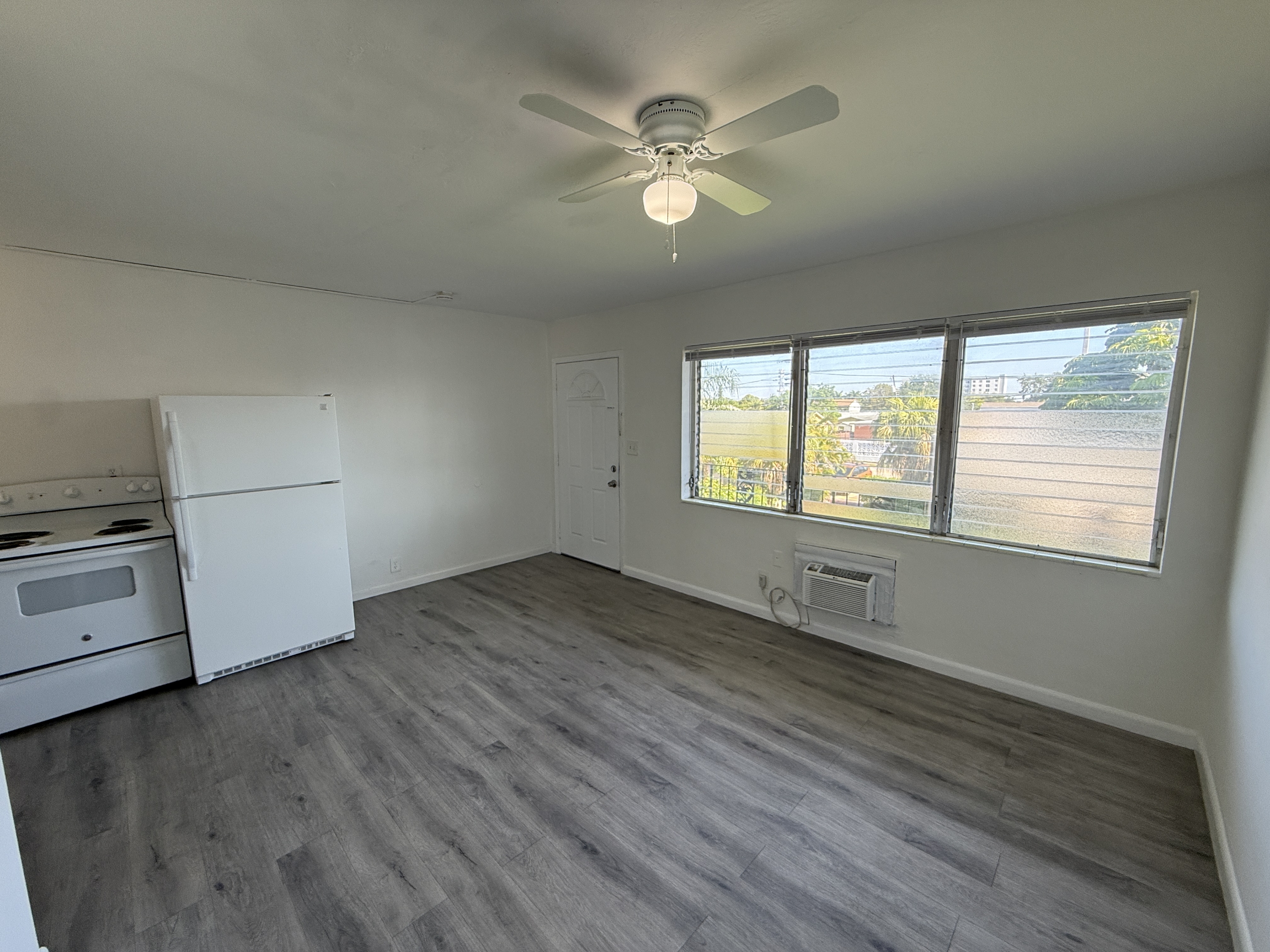 6014 Fillmore Street - 2S