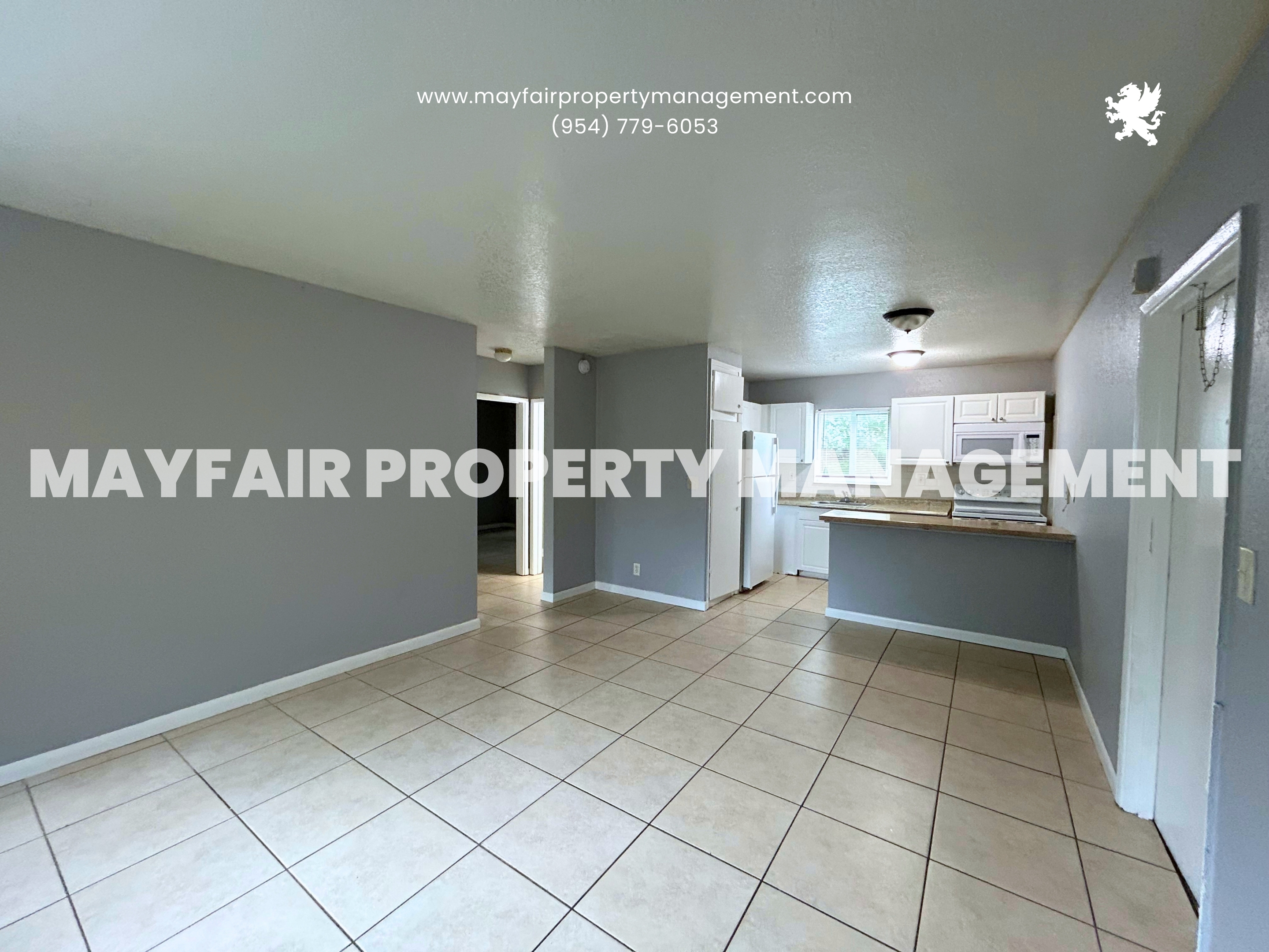3741 SW 1st St - 1