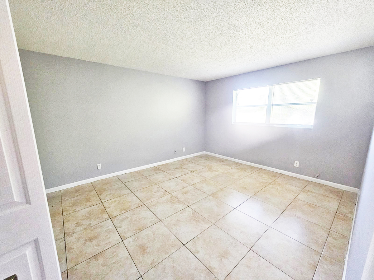 1441 NW 22nd Street - 21