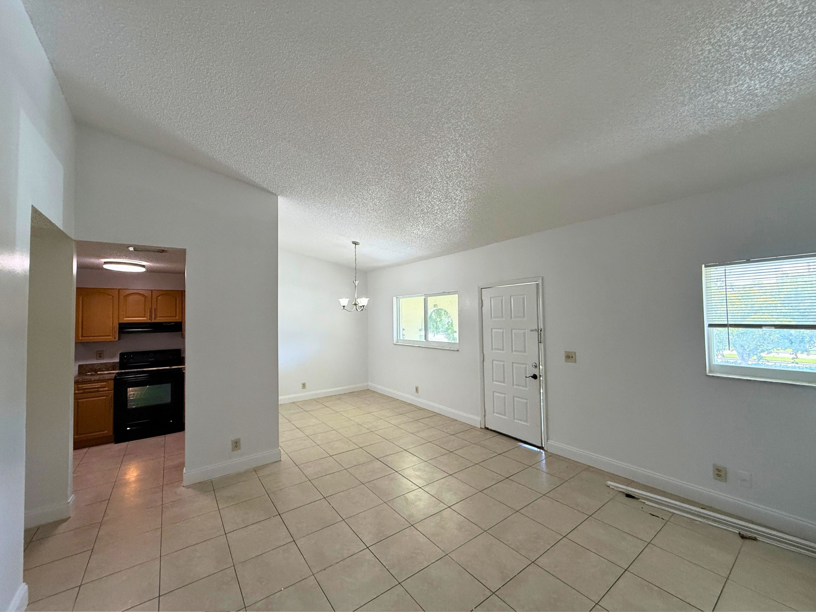 11181 Royal Palm Boulevard - 91