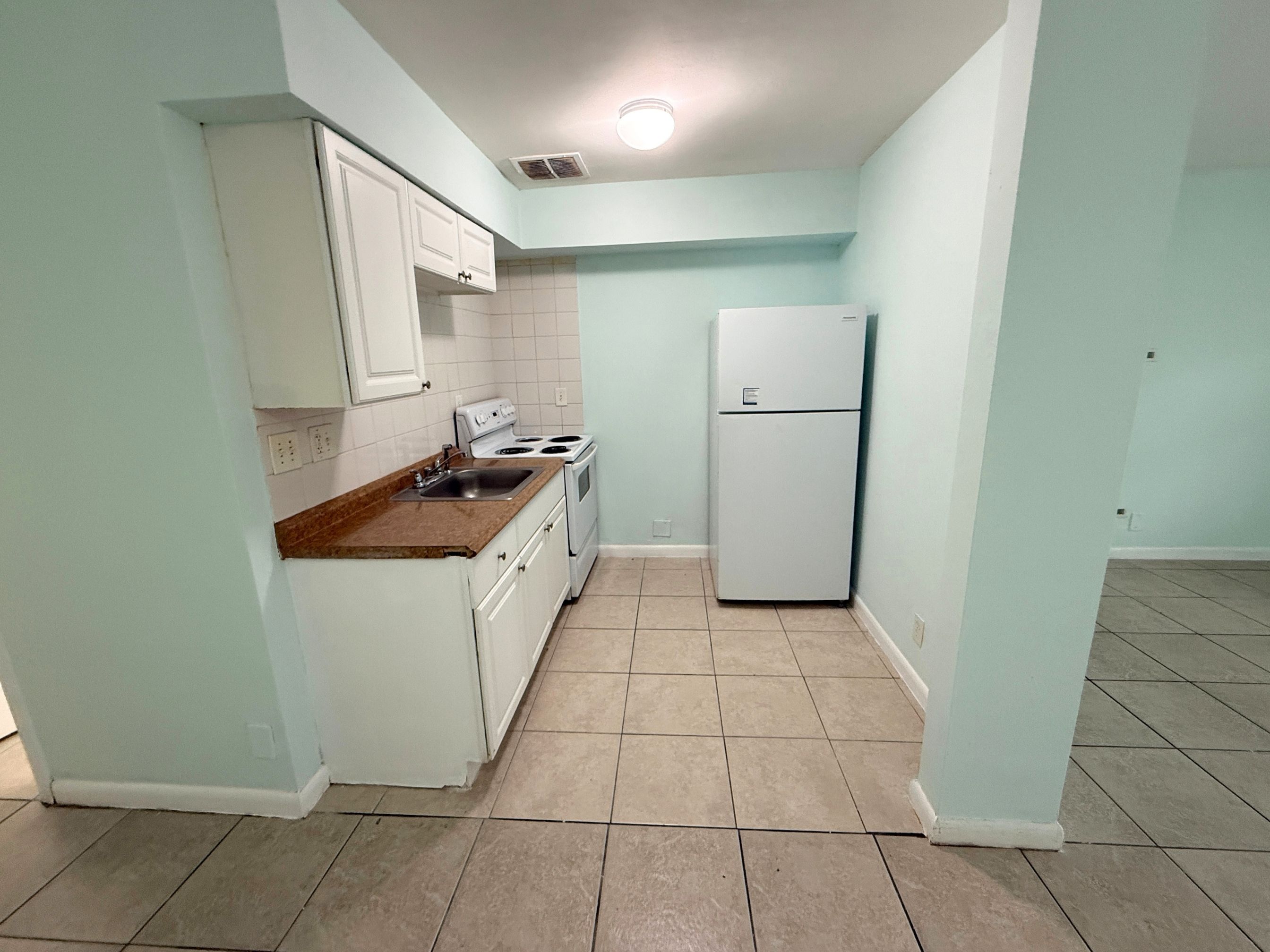 2918 Jackson Street - 9