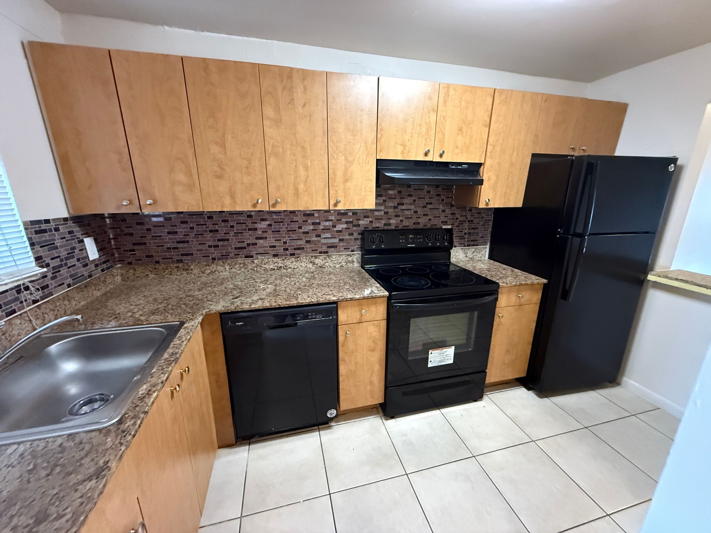 2221 Northwest 58th Terrace - 15