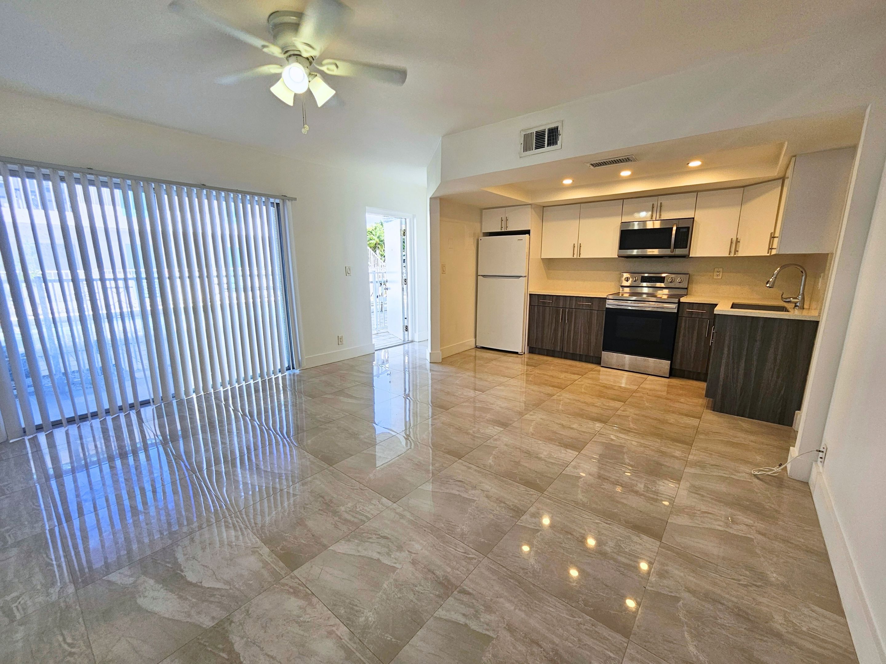 1534 Southeast 15th Street - 5