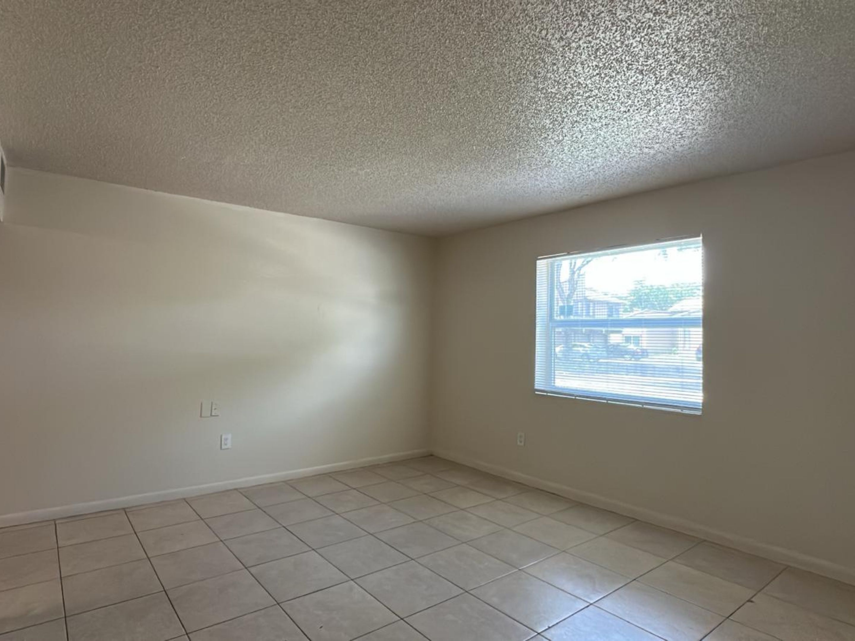2220 Northwest 59th Avenue - 33