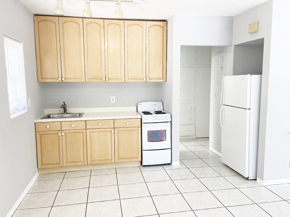 1621 NE 5th Court - A